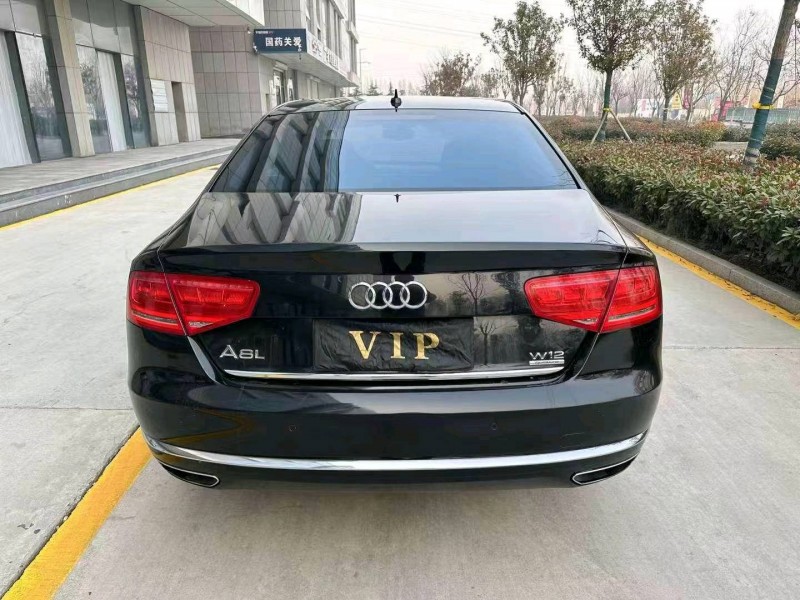 枣庄12年奥迪A8L6