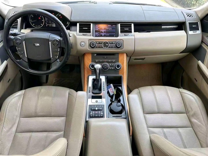 淄博13年路虎揽胜运动9