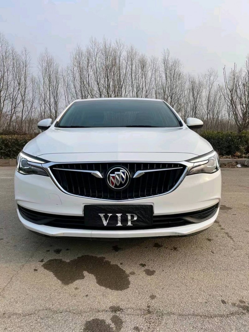 青岛22年别克英朗1