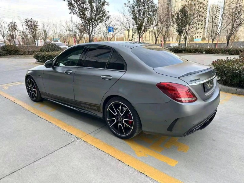 枣庄17年奔驰AMG3