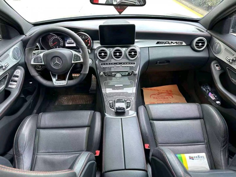 枣庄17年奔驰AMG8