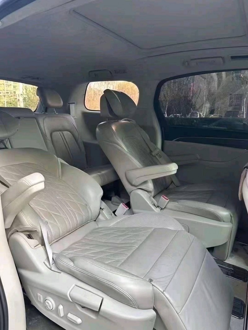 临沂16年别克艾维亚4