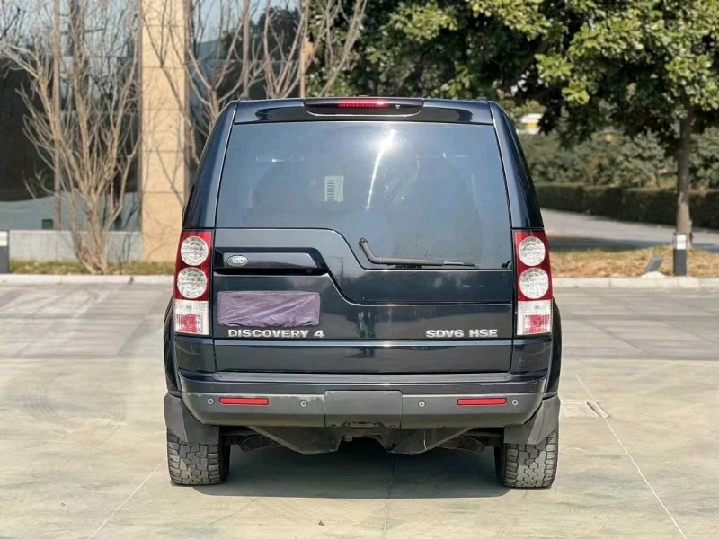 常州12年路虎发现3