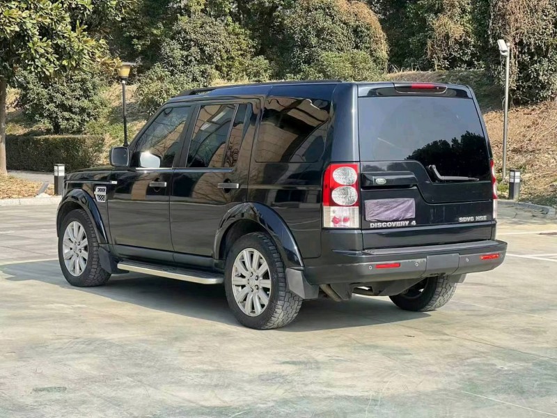 常州12年路虎发现4