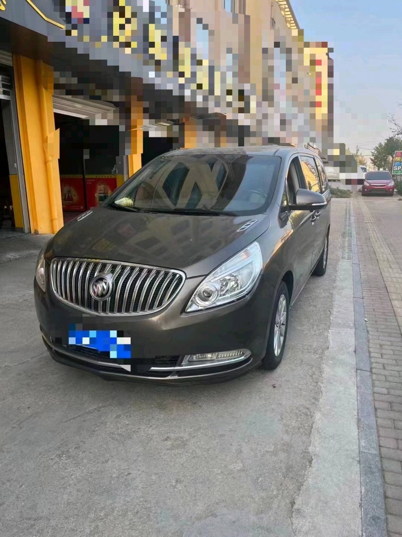 青岛15年别克GL81