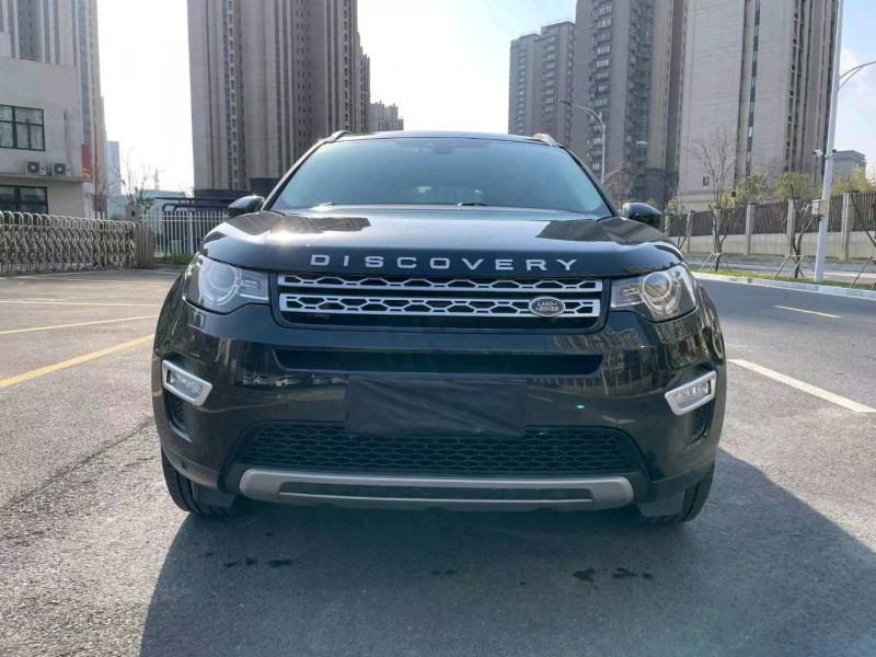 苏州19年路虎发现神行1