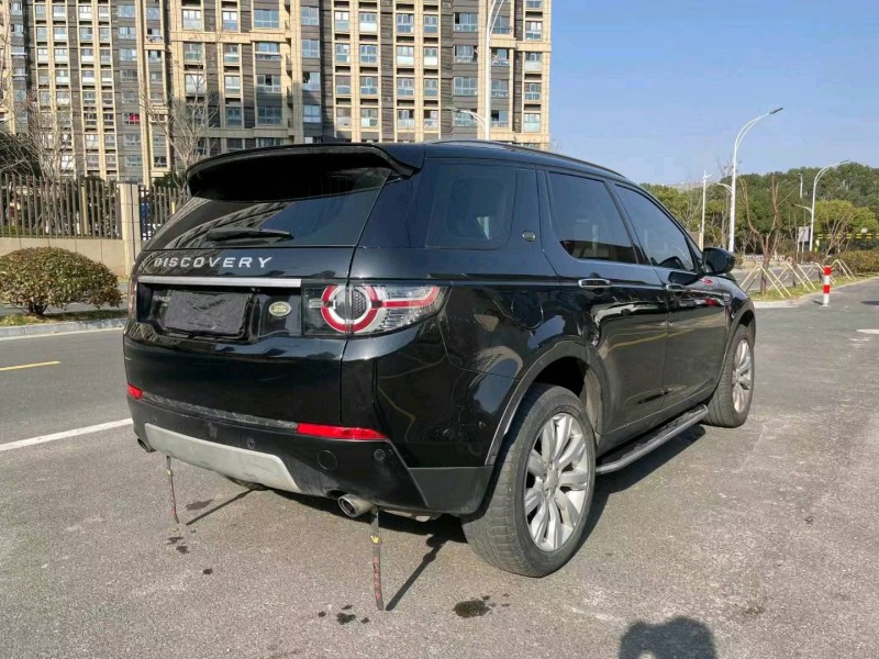 苏州19年路虎发现神行8