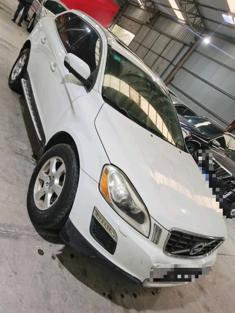 临沂11年沃尔沃XC602