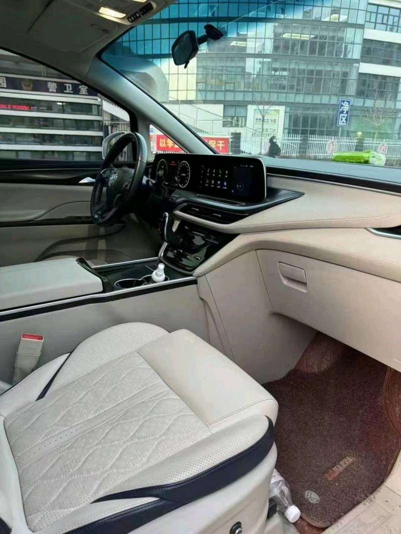 邢台21年别克GL87