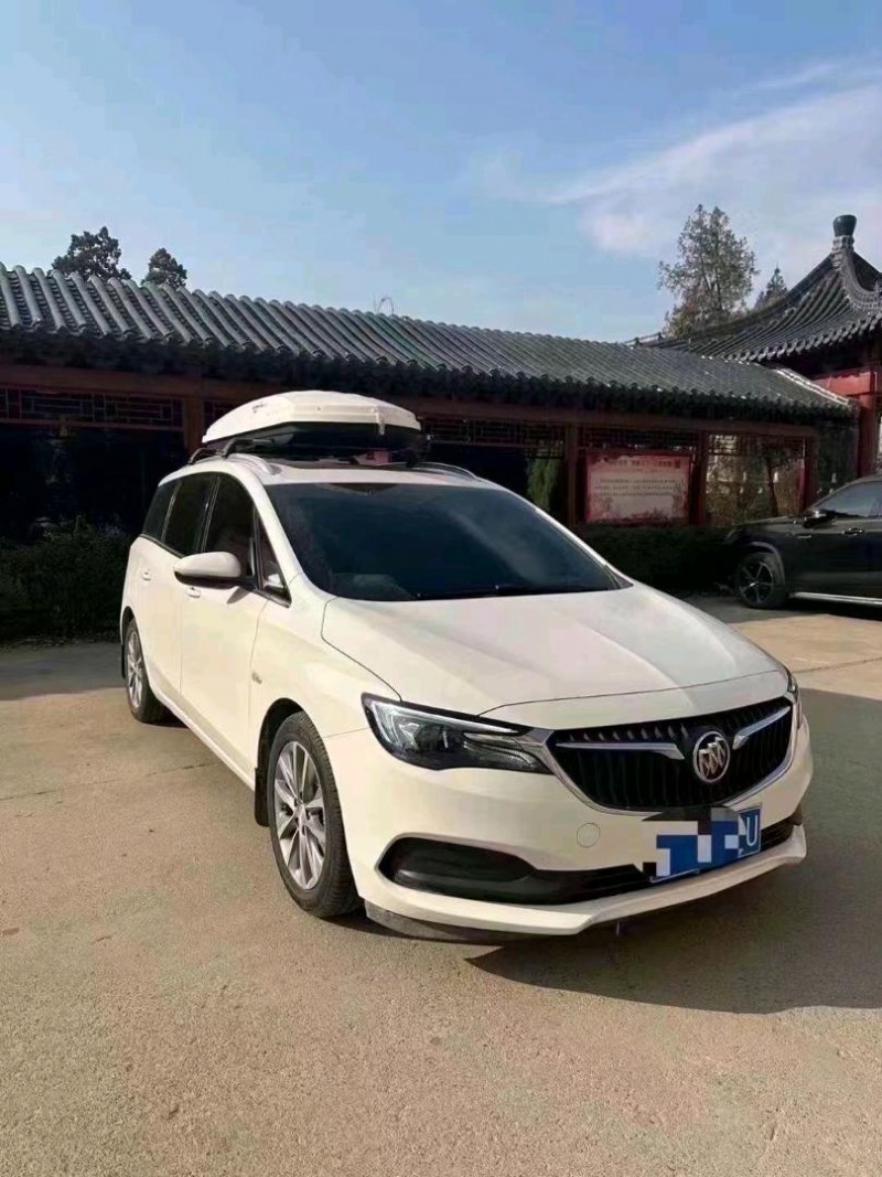 菏泽22年别克GL68