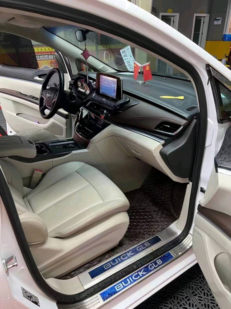 青岛21年别克GL86