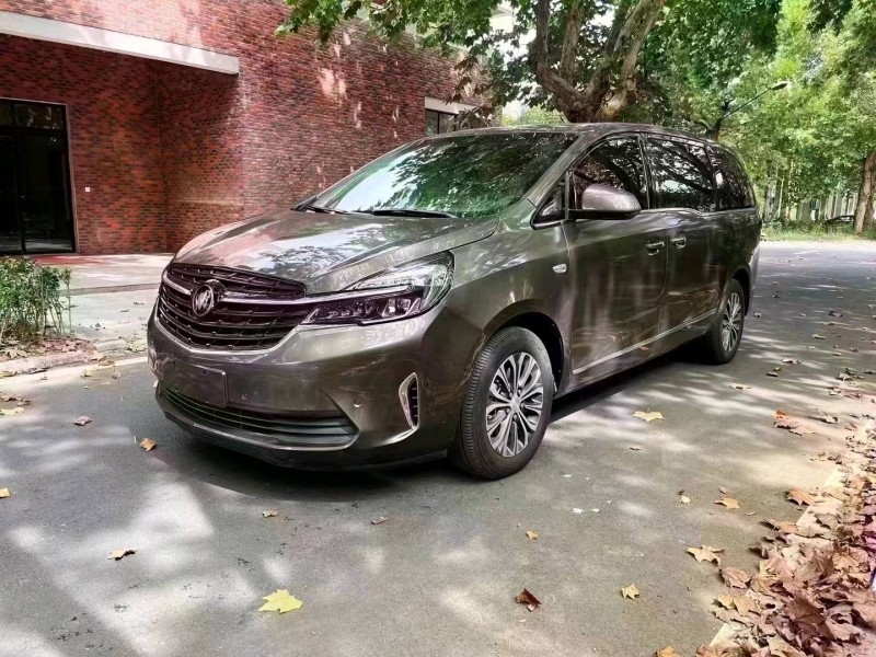 济南22年别克GL84