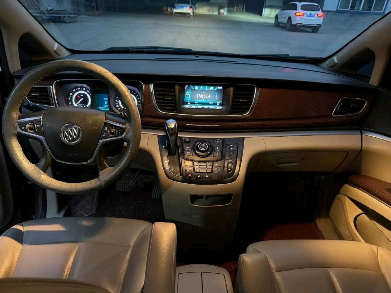 徐州20年别克GL85