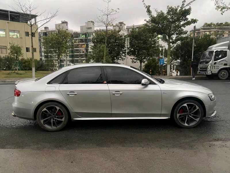 广州13年奥迪A4L4