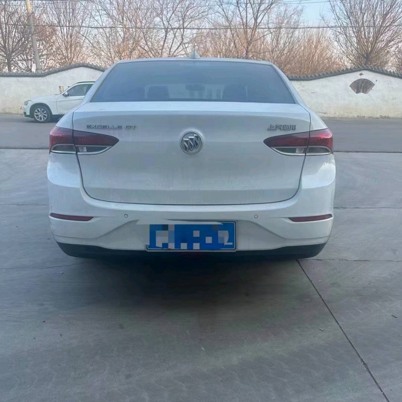 淄博18年别克英朗5