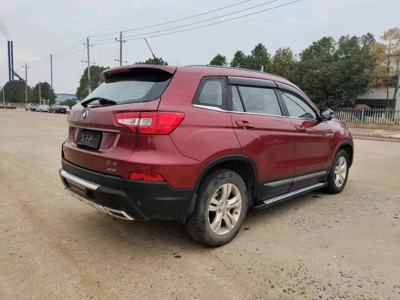婁底15年長安汽車CS755