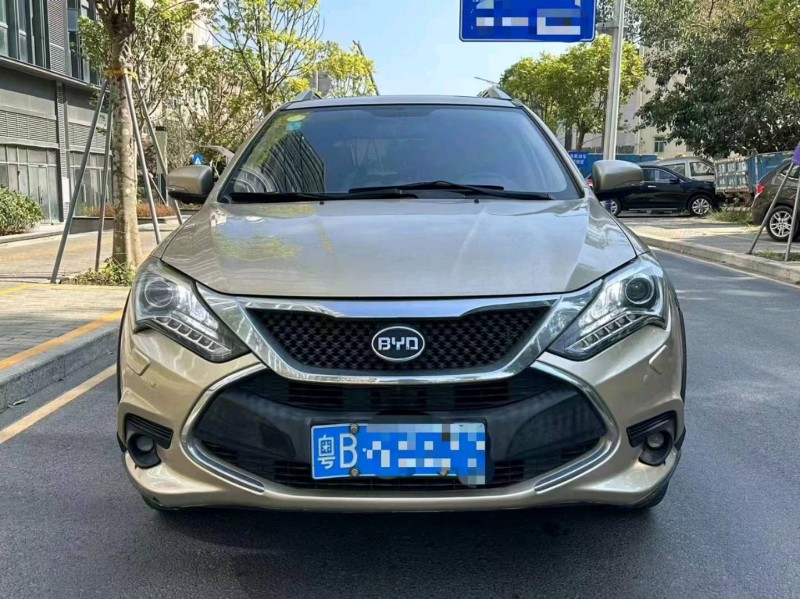 广州16年比亚迪唐1