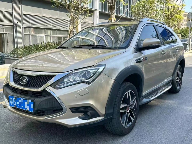 广州16年比亚迪唐5