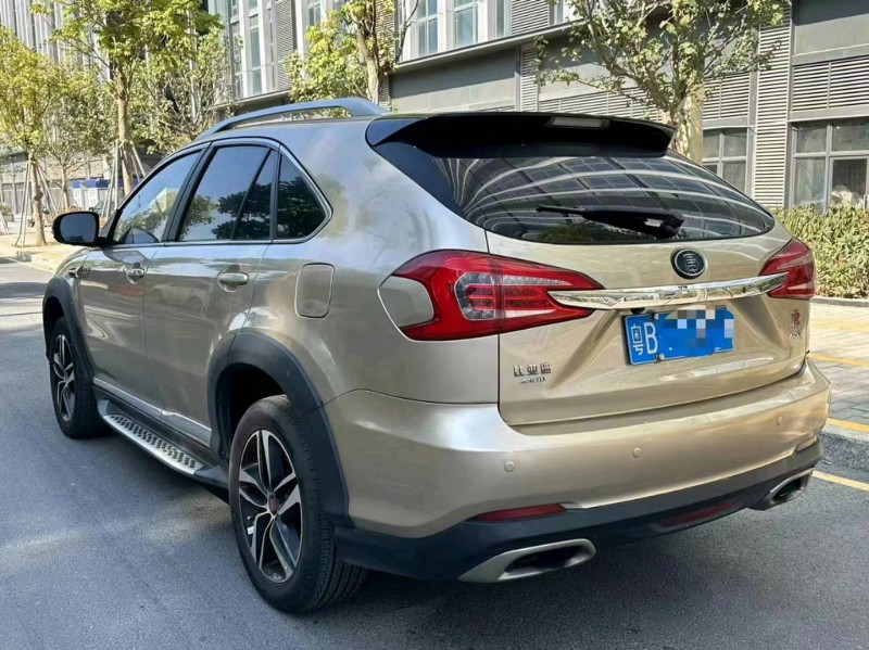 广州16年比亚迪唐7