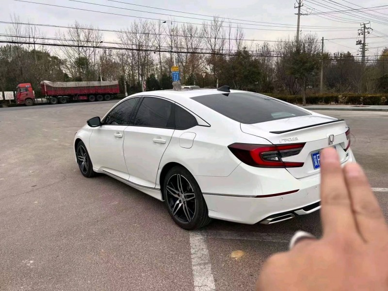 枣庄22年本田雅阁4