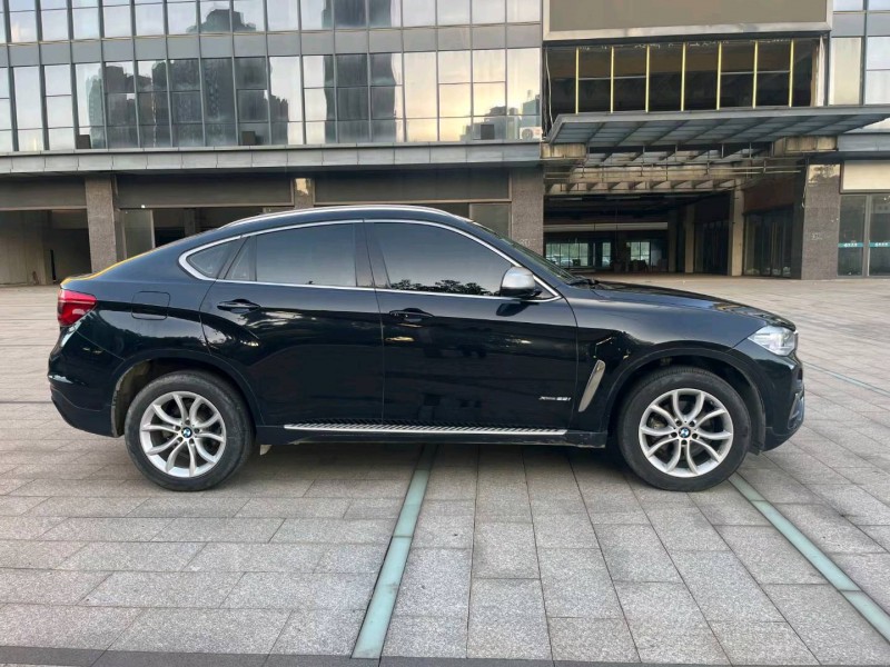 广州18年宝马X68