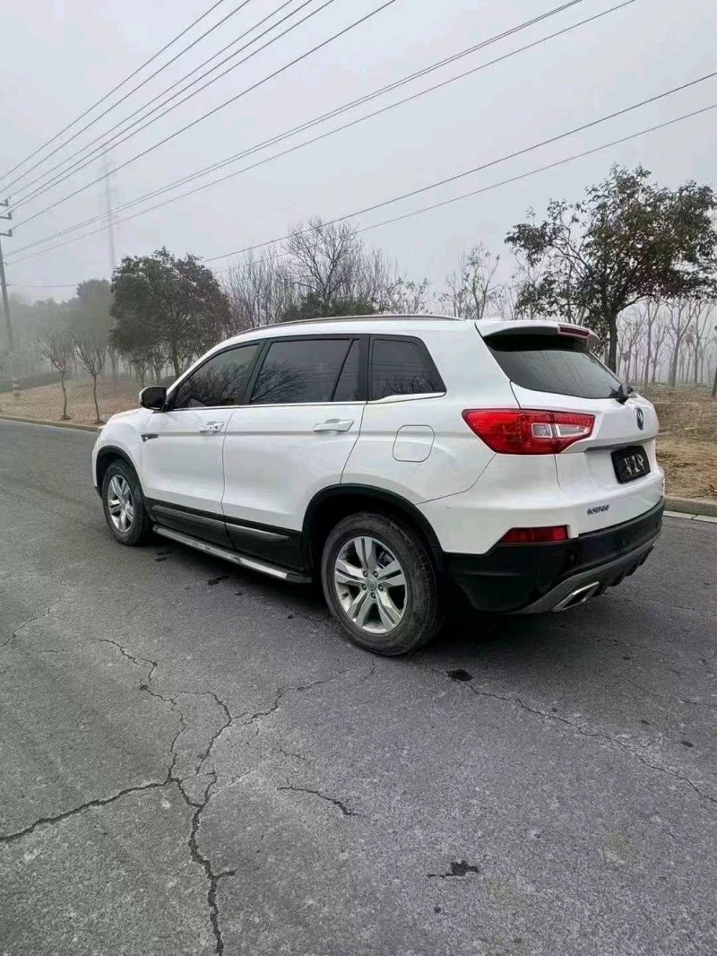 常州16年长安汽车CS757