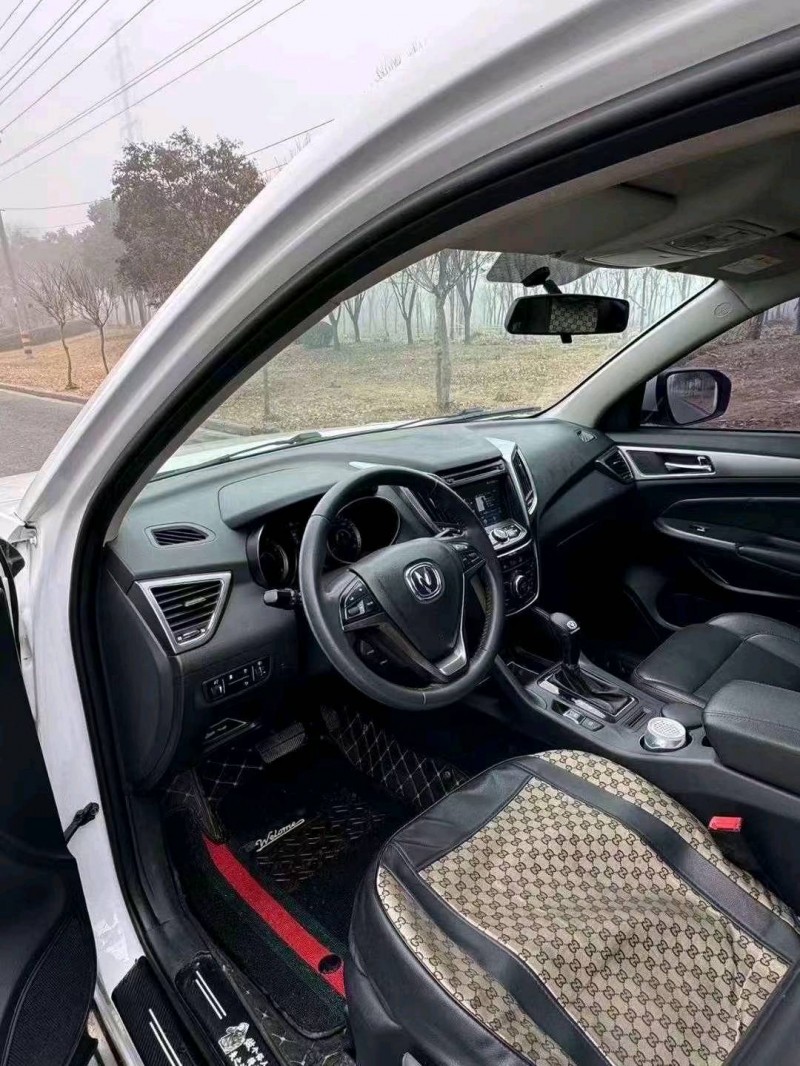 常州16年长安汽车CS758