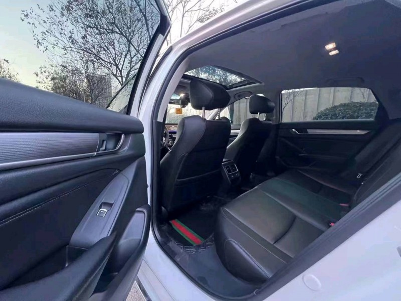 淄博22年本田雅阁3