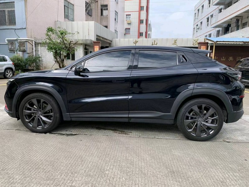 中山21年长安汽车UNI-T3