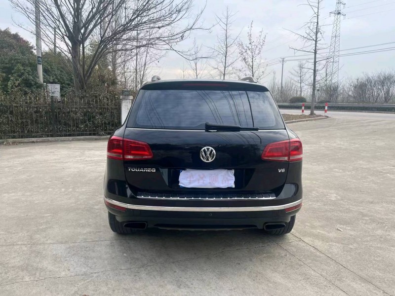 徐州17年大众途锐9