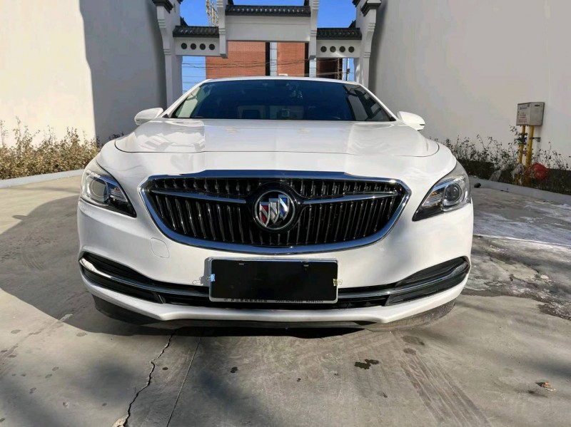 廊坊16年别克君越1