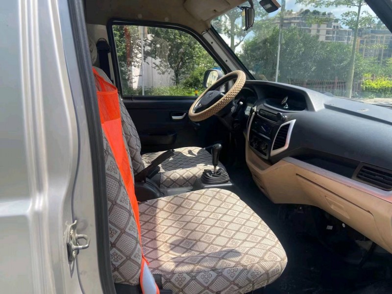 广州19年长安汽车跨越王6