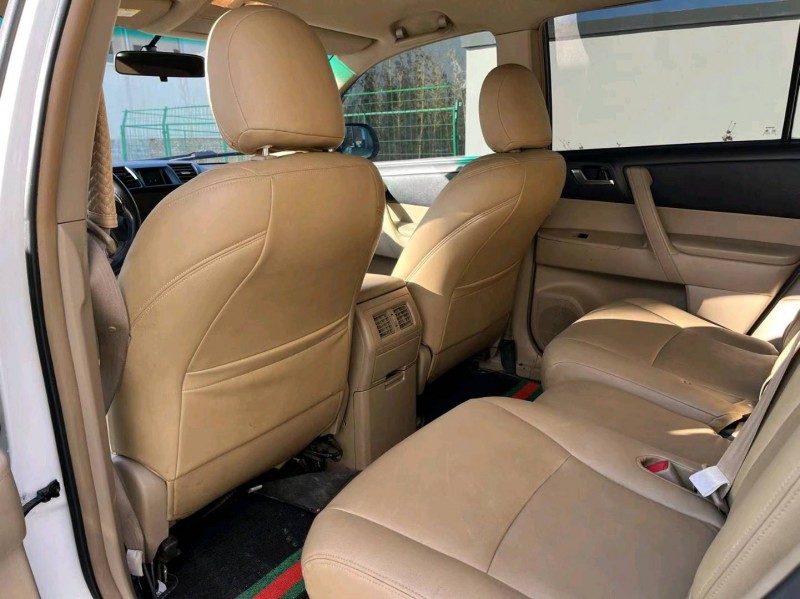 廊坊12年丰田汉兰达6