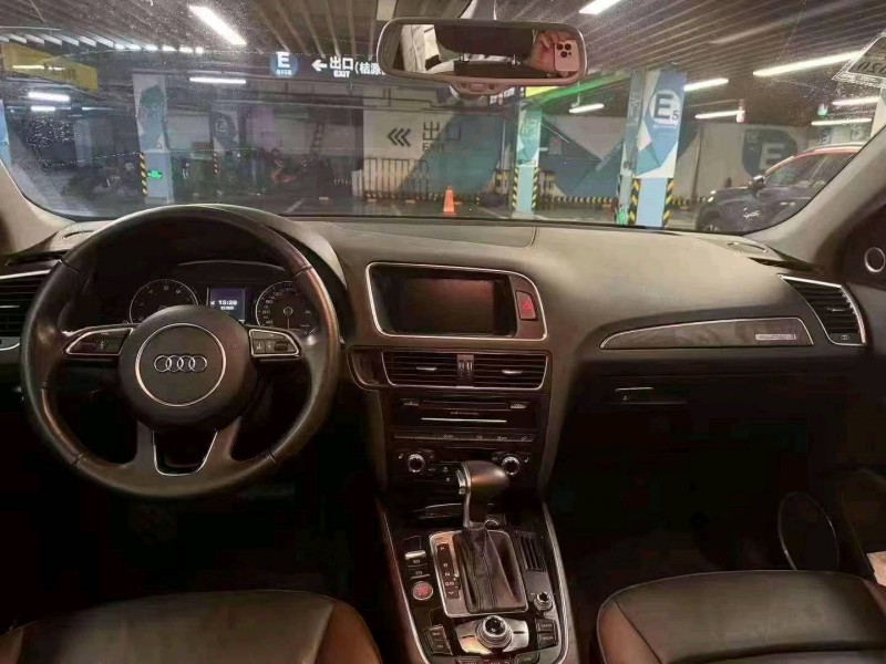 嘉兴18年奥迪Q53