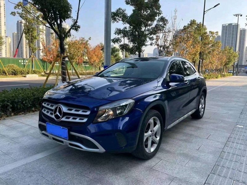 嘉兴19年奔驰GLA2
