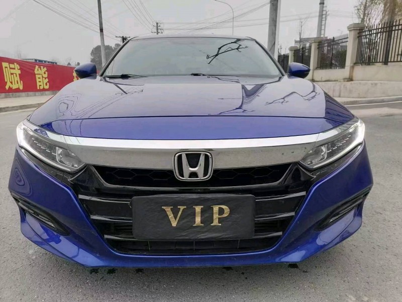 珠海18年本田雅阁1