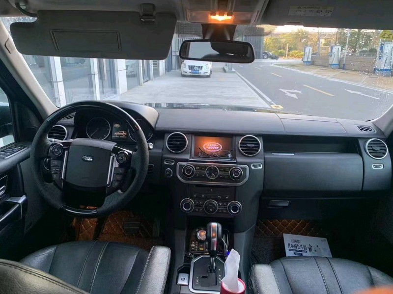 深圳12年路虎发现4