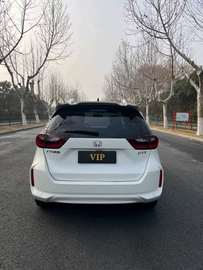 宿迁21年本田飞度9