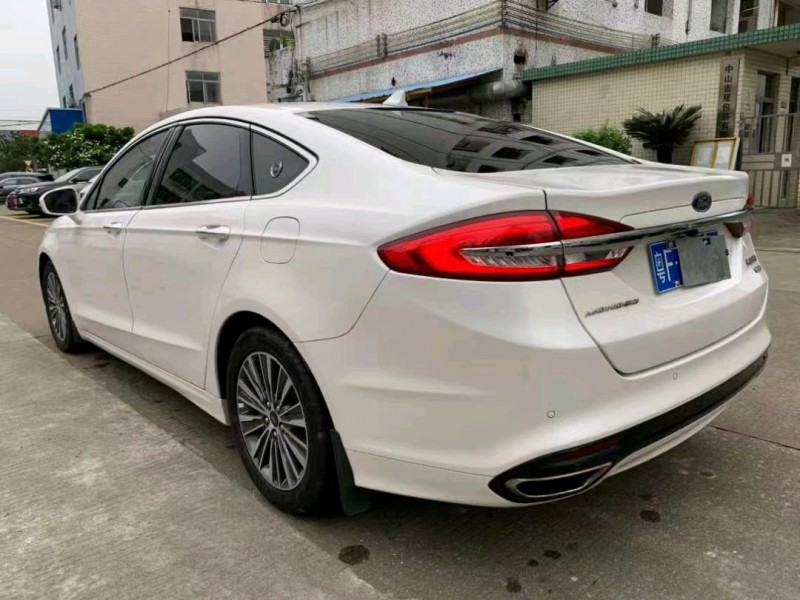 中山17年福特蒙迪欧5