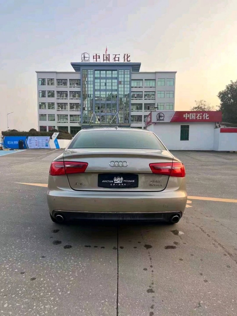 珠海13年奥迪A64