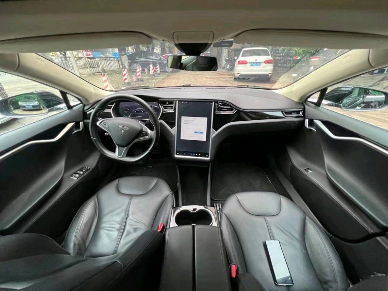 韶關15年特斯拉MODEL S3