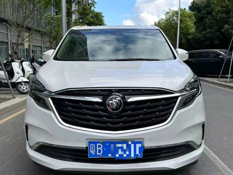 汕头21年别克GL81