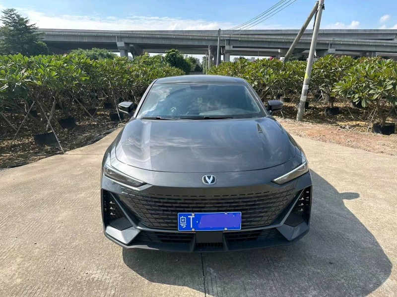 珠海22年长安汽车UNI-V1