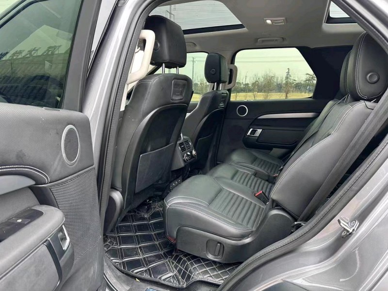 盐城22年路虎发现5