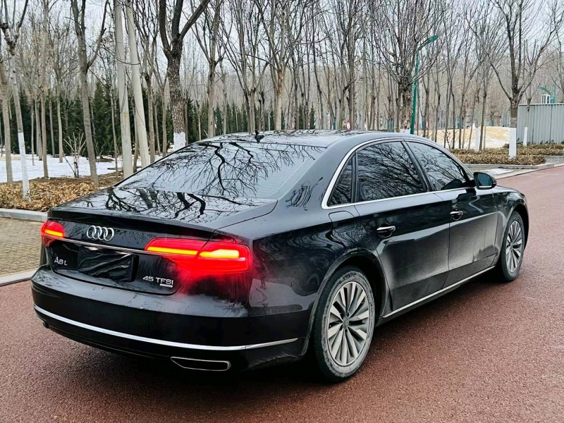 聊城14年奥迪A8L2
