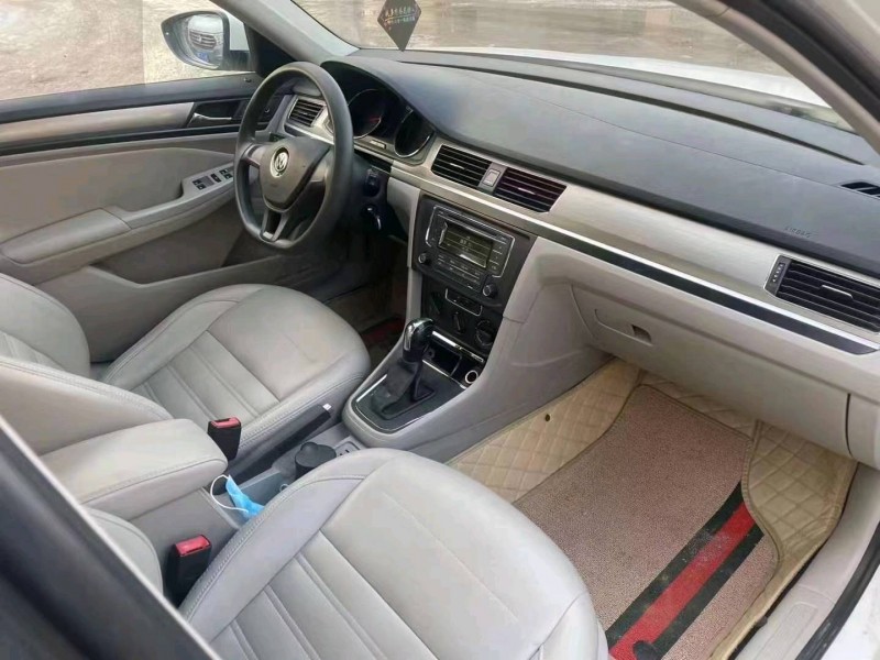 保定17年大众宝来6