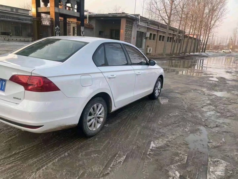 保定17年大众宝来8