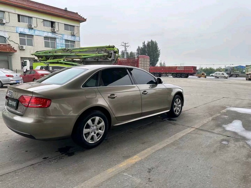 保定11年奥迪A4L7