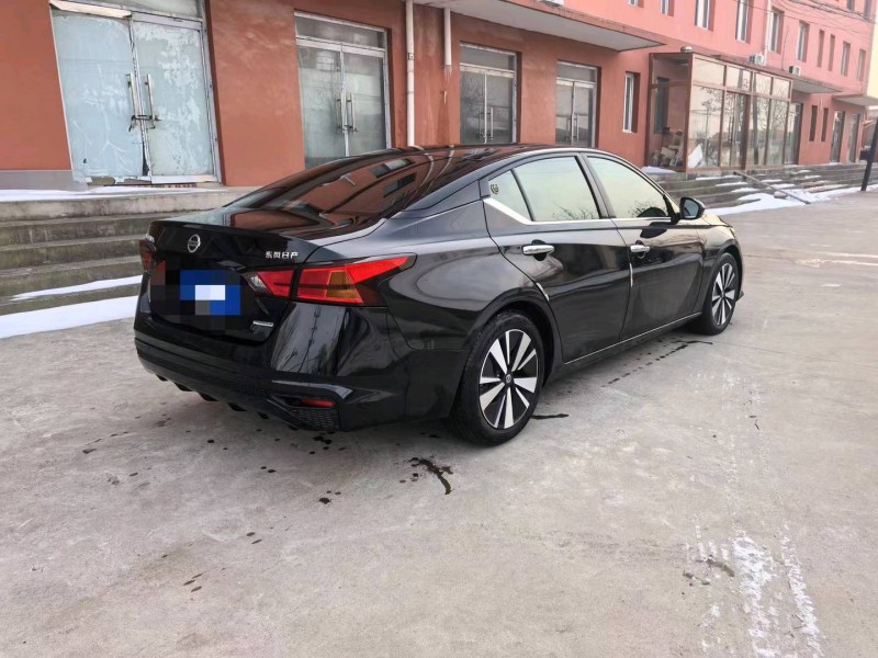 邯郸22年日产天籁8