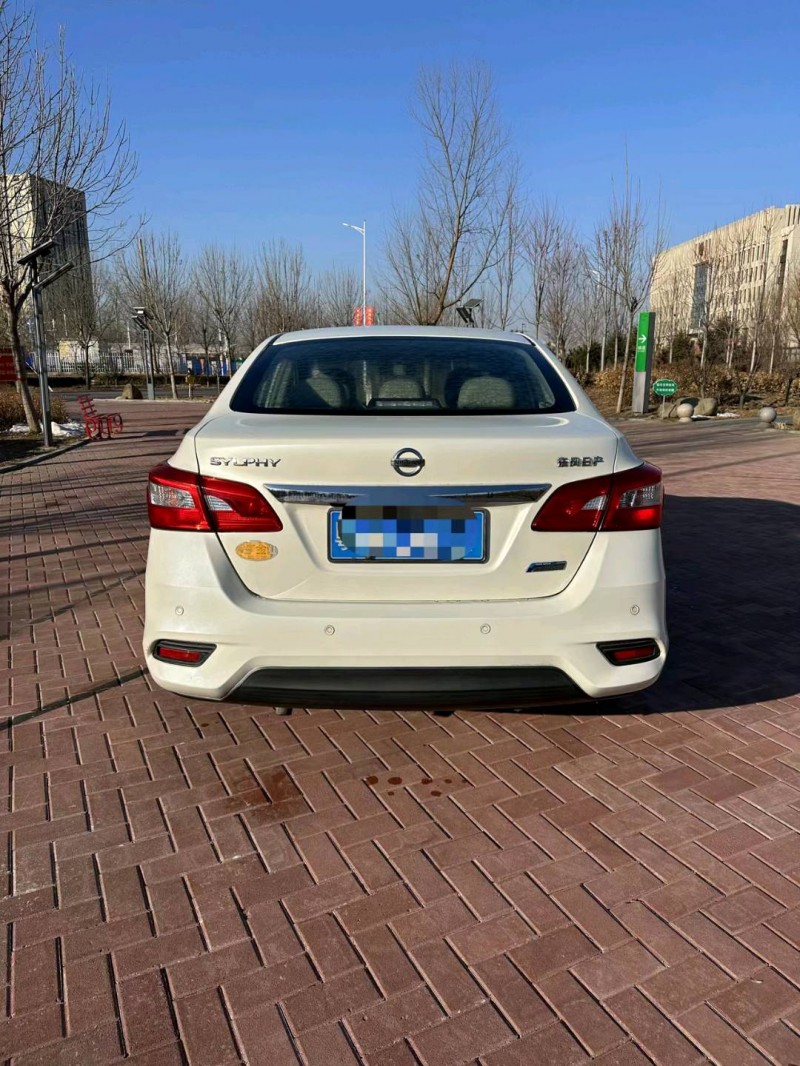 邯郸17年日产轩逸7